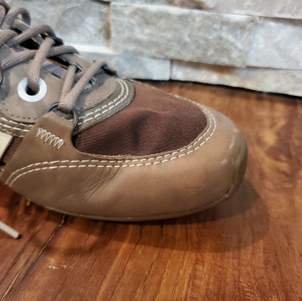 Tsubo • Millay Leather Sneaker - Picture 11 of 13
